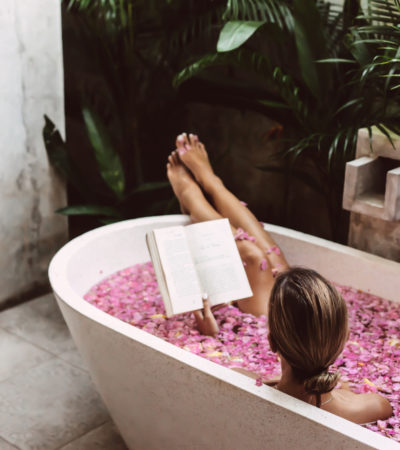 How To Bathe Yourself Beautiful