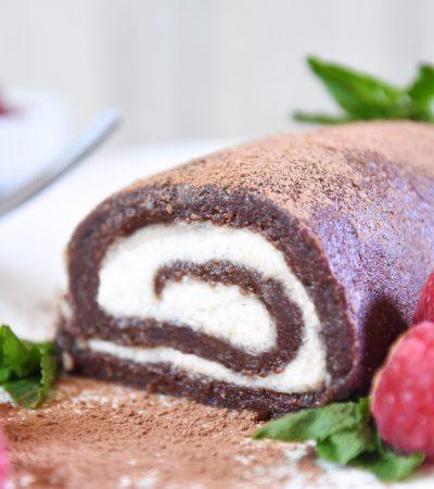 Raw Vegan Chocolate Swiss Roll