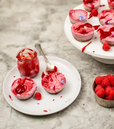 Mini Raspberry Vegan Cheesecakes