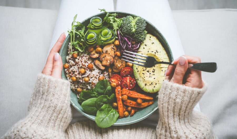 How To Overcome Emotional Eating For A Healthier Relationship With Food