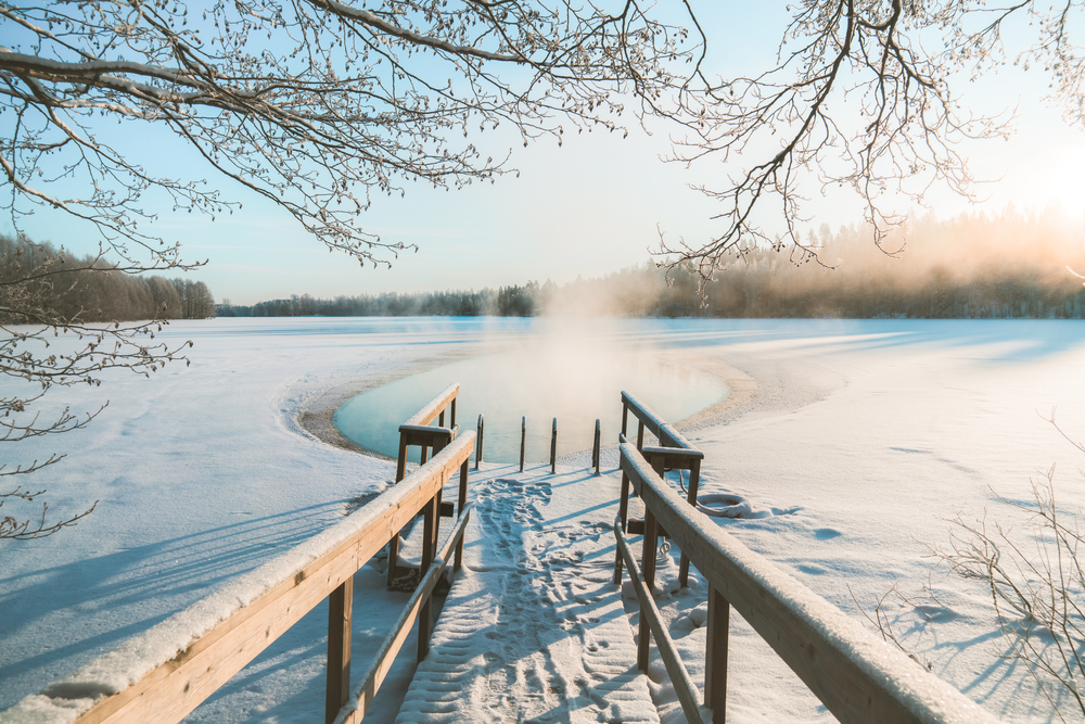 4 Ways To Try Cold Water Therapy