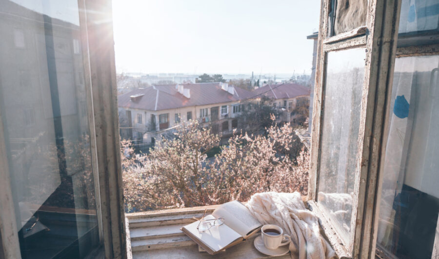 Koselig: The Nordic Guide to a Cosy Home and Mind