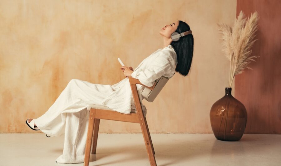 "Anchoring" Is The New Wellness Buzzword...What Is It & How Could It Serve You?