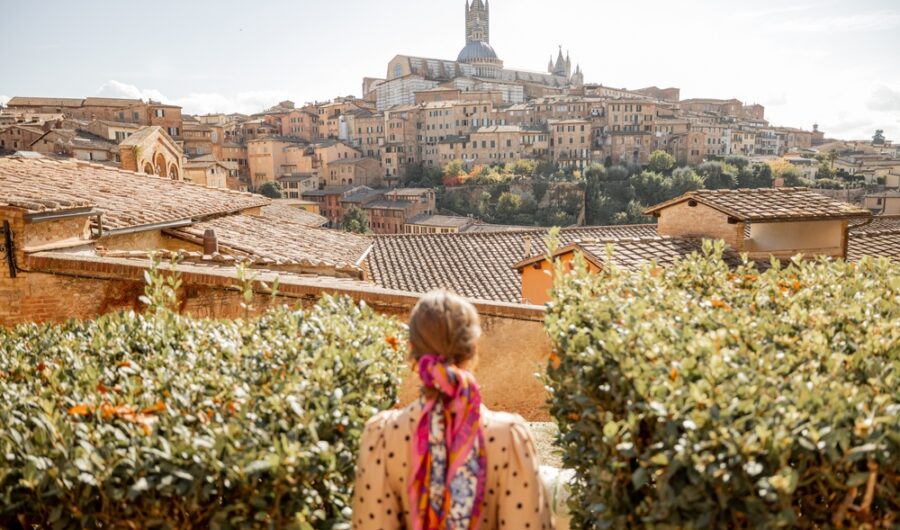 The 8 Best Travel Apps for Effortless Holiday Planning