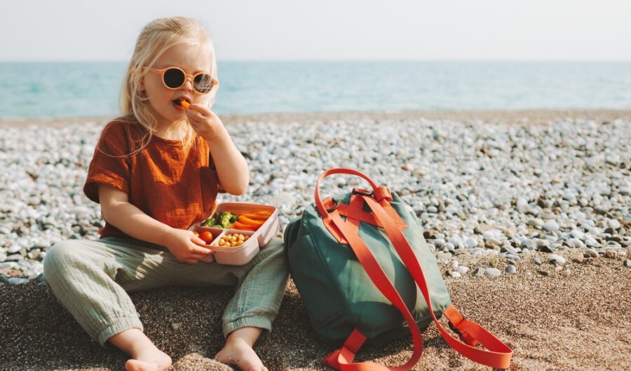 Raising Healthy Eaters: 10 Nutritionist-Approved Tips for Your Kids